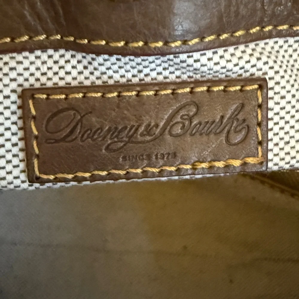 Dooney Bourke‎ Florentine Leather Handbag Large Zip Barlow Chestnut Bag Hobo